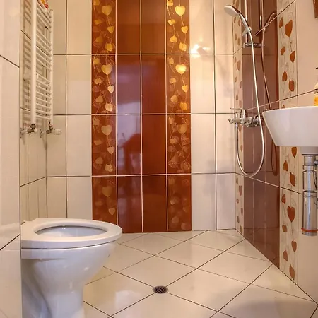 Apartman Elevated Living