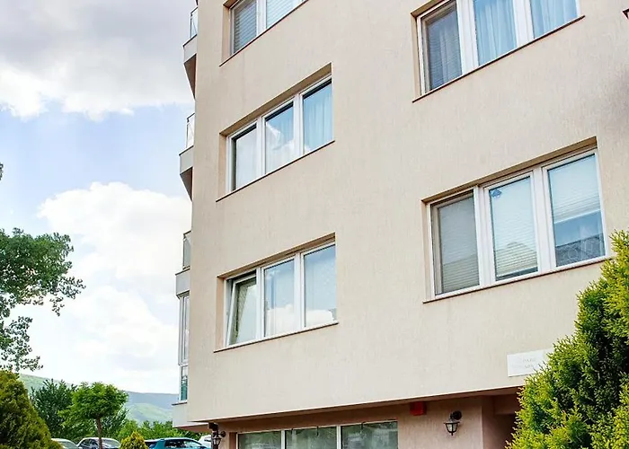 Elevated Living * סופיה