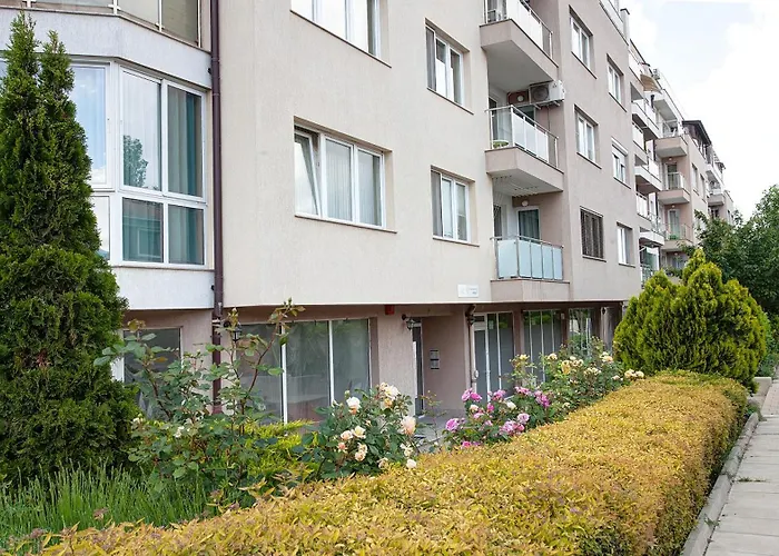 Elevated Living דירה *