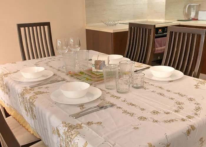 Elevated Living * סופיה