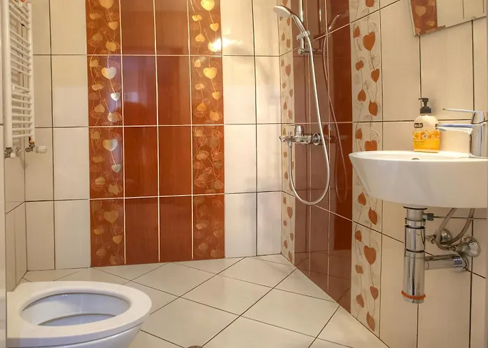 דירה Elevated Living *